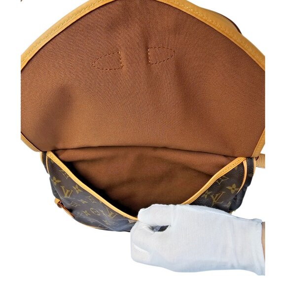 LOUIS VUITTON Saumur 30 Crossbody Shoulder Bag Monogram Leather LV Unisex EUC - Picture 5 of 16